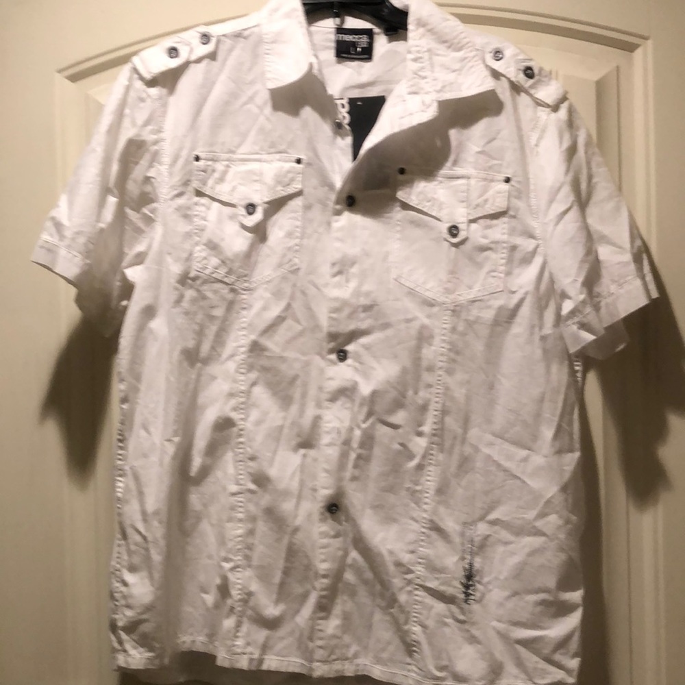 Men’s Mecca White Casual Short Sleeve Shirt Size